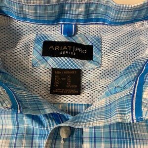 Ariat Pro Series Men's Light Blue Checkered Shirt